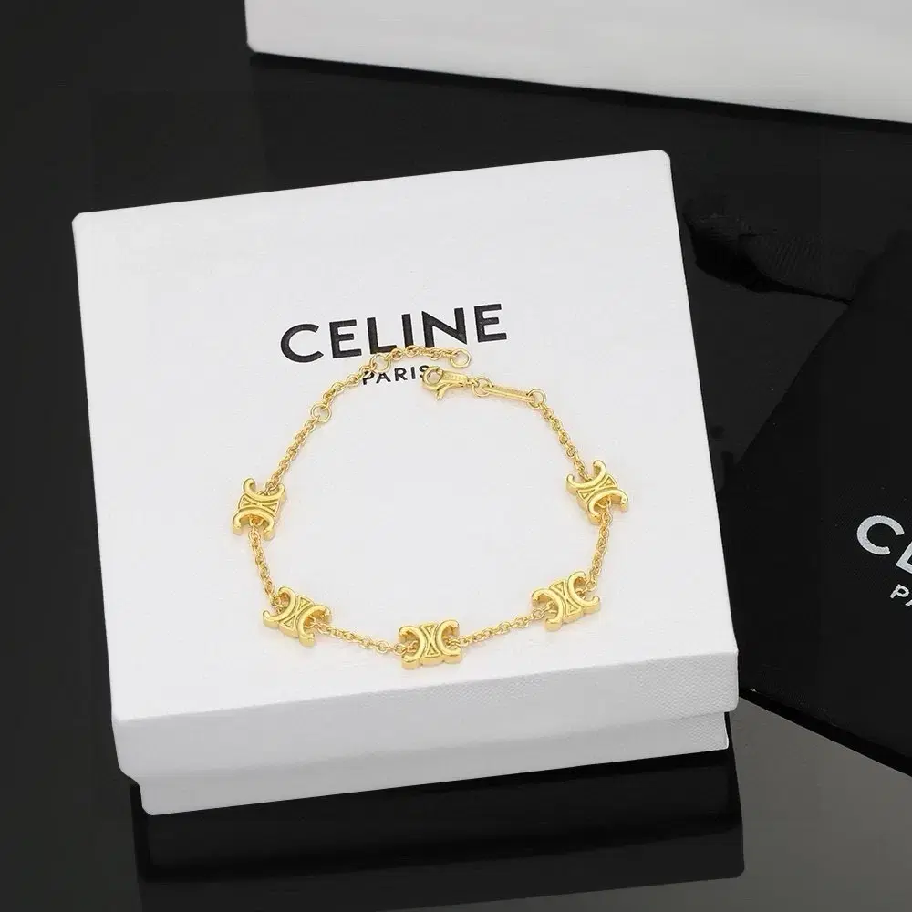 셀린느 Celine 팔찌