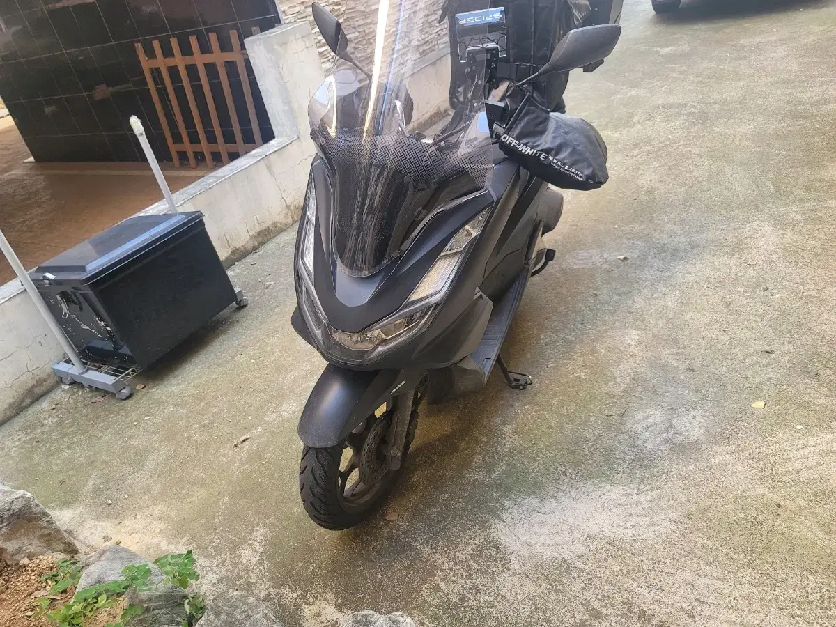 인천 Pcx 21년식 Abs 32000km