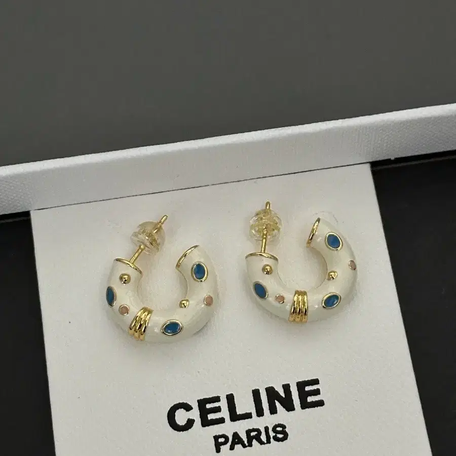 셀린느 Celine 귀걸이