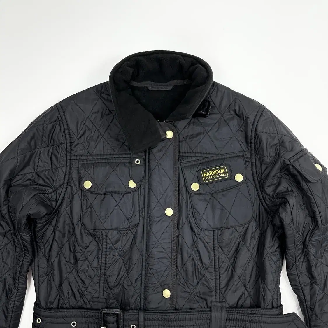 Barbour 바버 인터내셔널 퀼팅 벨트 자켓 블랙 8(M)