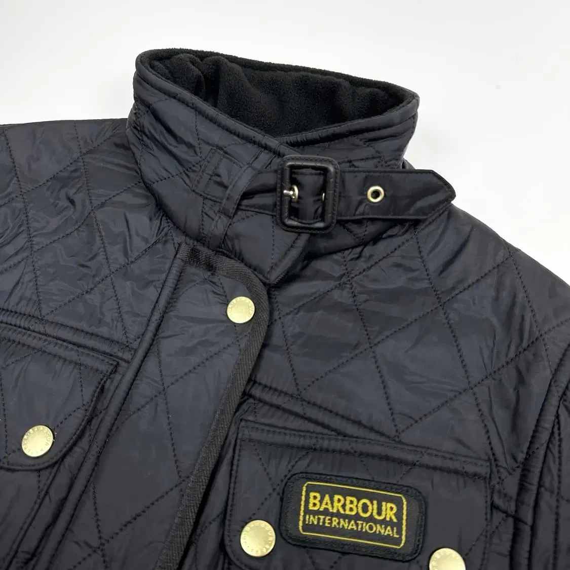 Barbour 바버 인터내셔널 퀼팅 벨트 자켓 블랙 8(M)