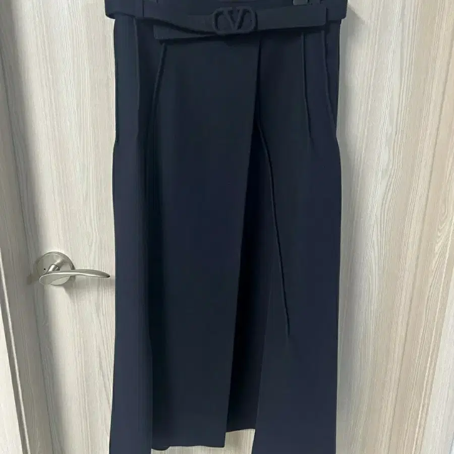 발렌티노 정품 울 스커트