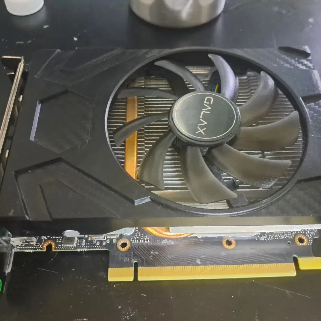 갤럭시 rtx 3050 그래픽카드(개조)