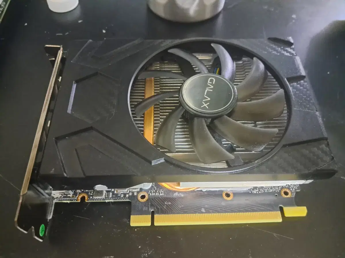 갤럭시 rtx 3050 그래픽카드(개조)