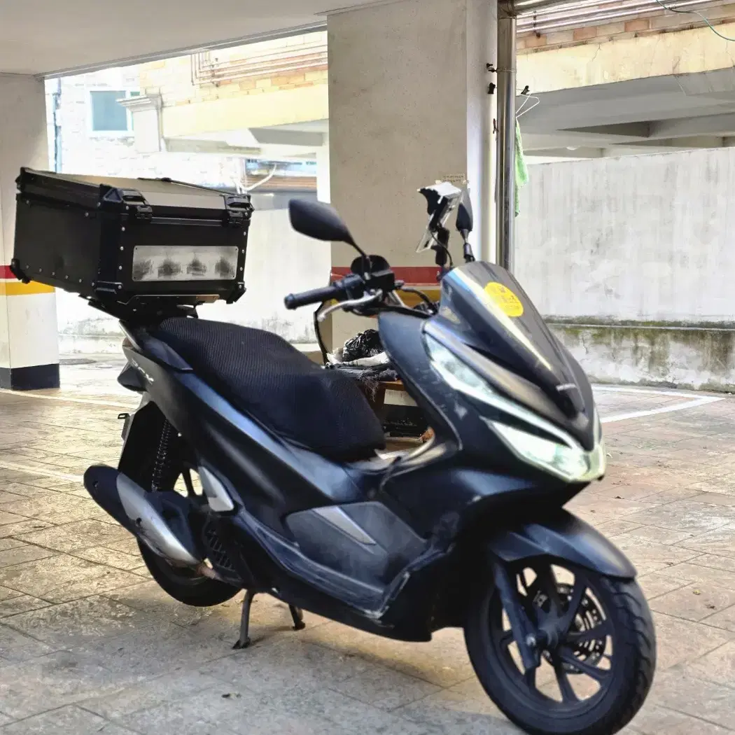 20년식 더뉴 PCX125 블랙 팝니다