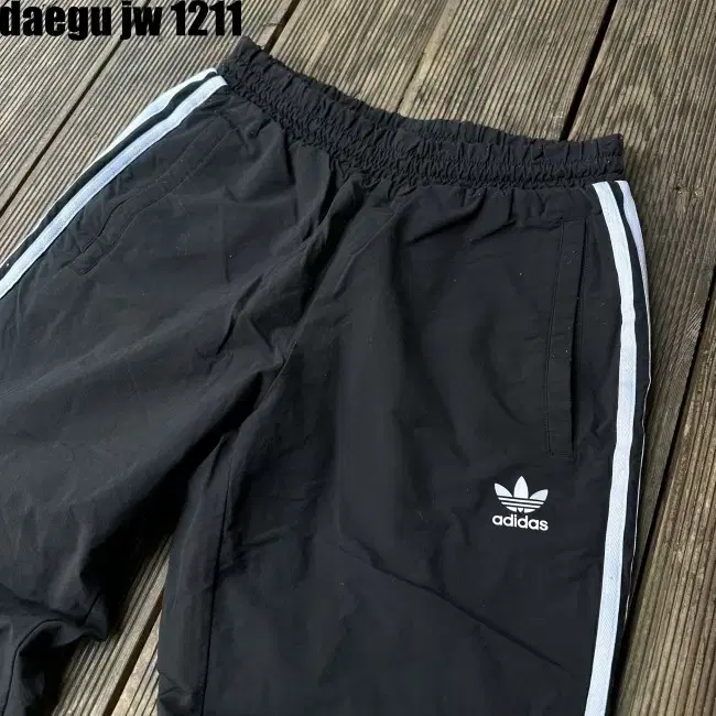 XL ADIDAS PANTS 아디다스 바지