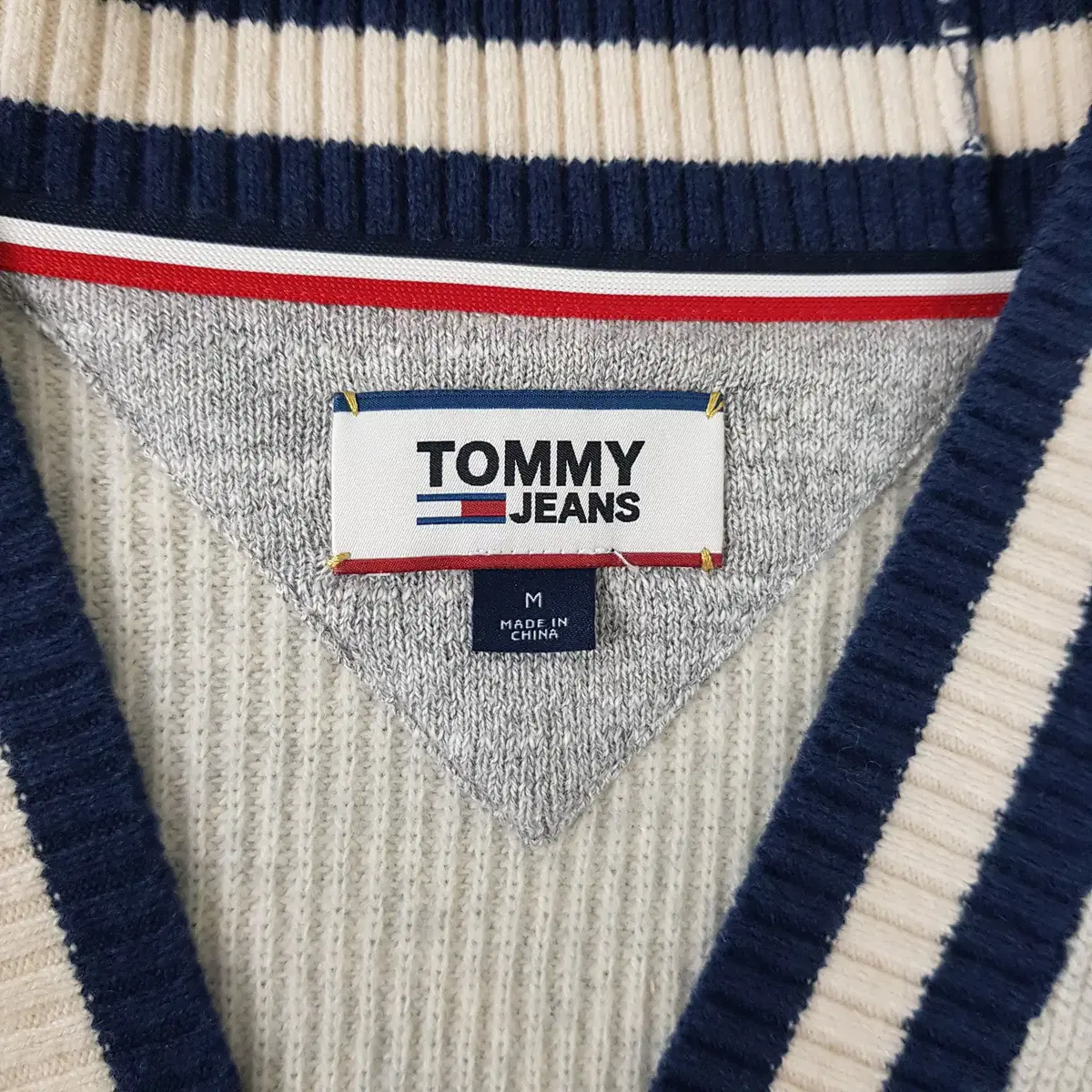 타미진 TOMMY JEANS 배색라인 니트 가디건 M 사이즈