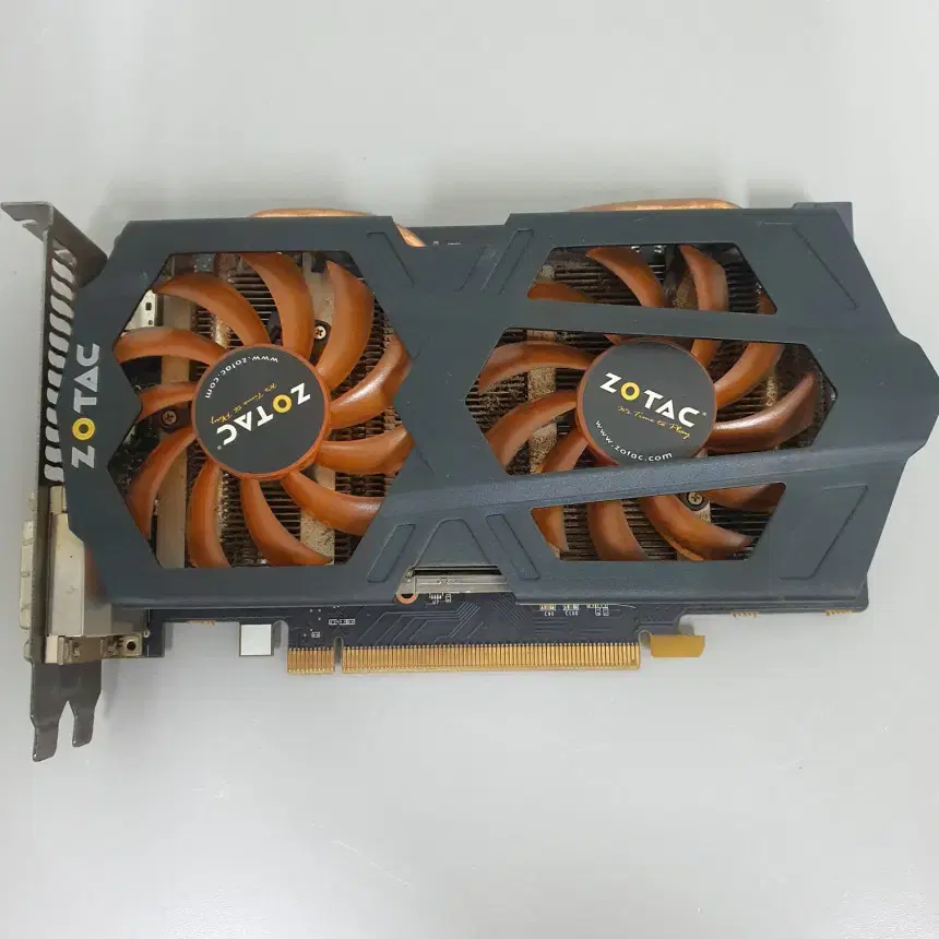 [무료배송] 중고 zotac Geforce GTX 660 그래픽카드 2G