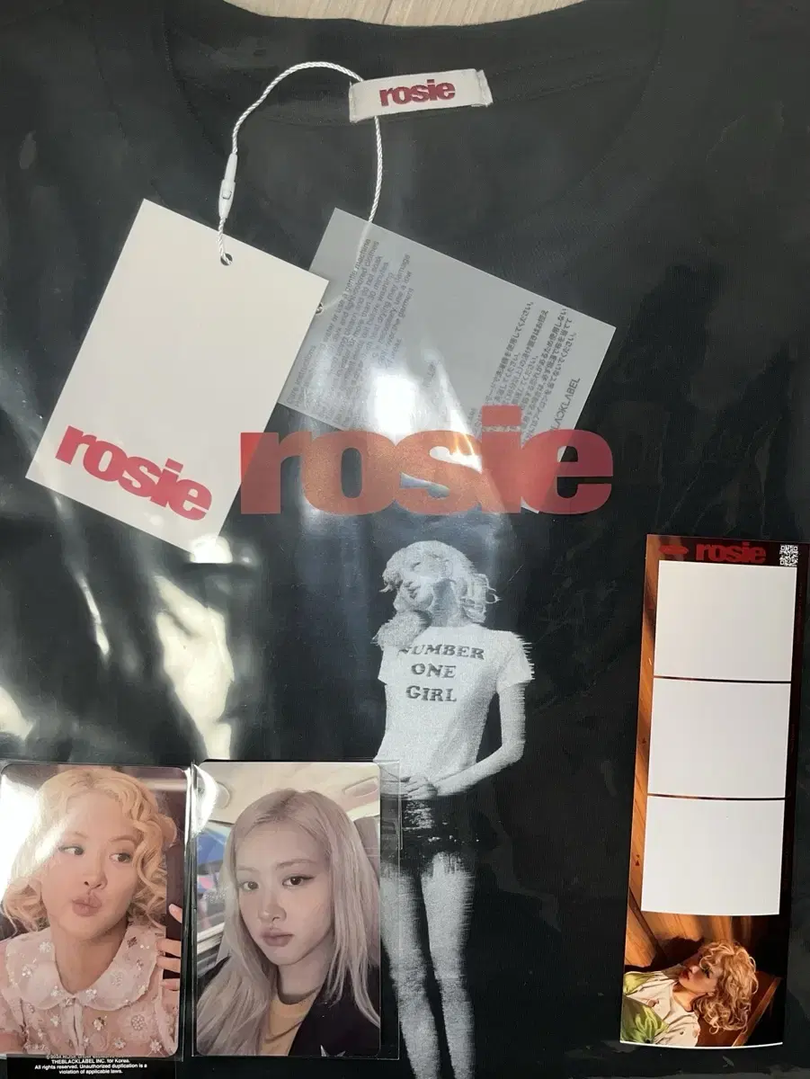 로제 더현대 팝업 티셔츠 rosie