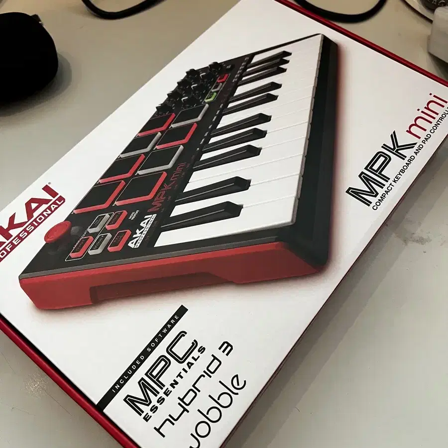 AKAI MPK mini mk2 판매합니다