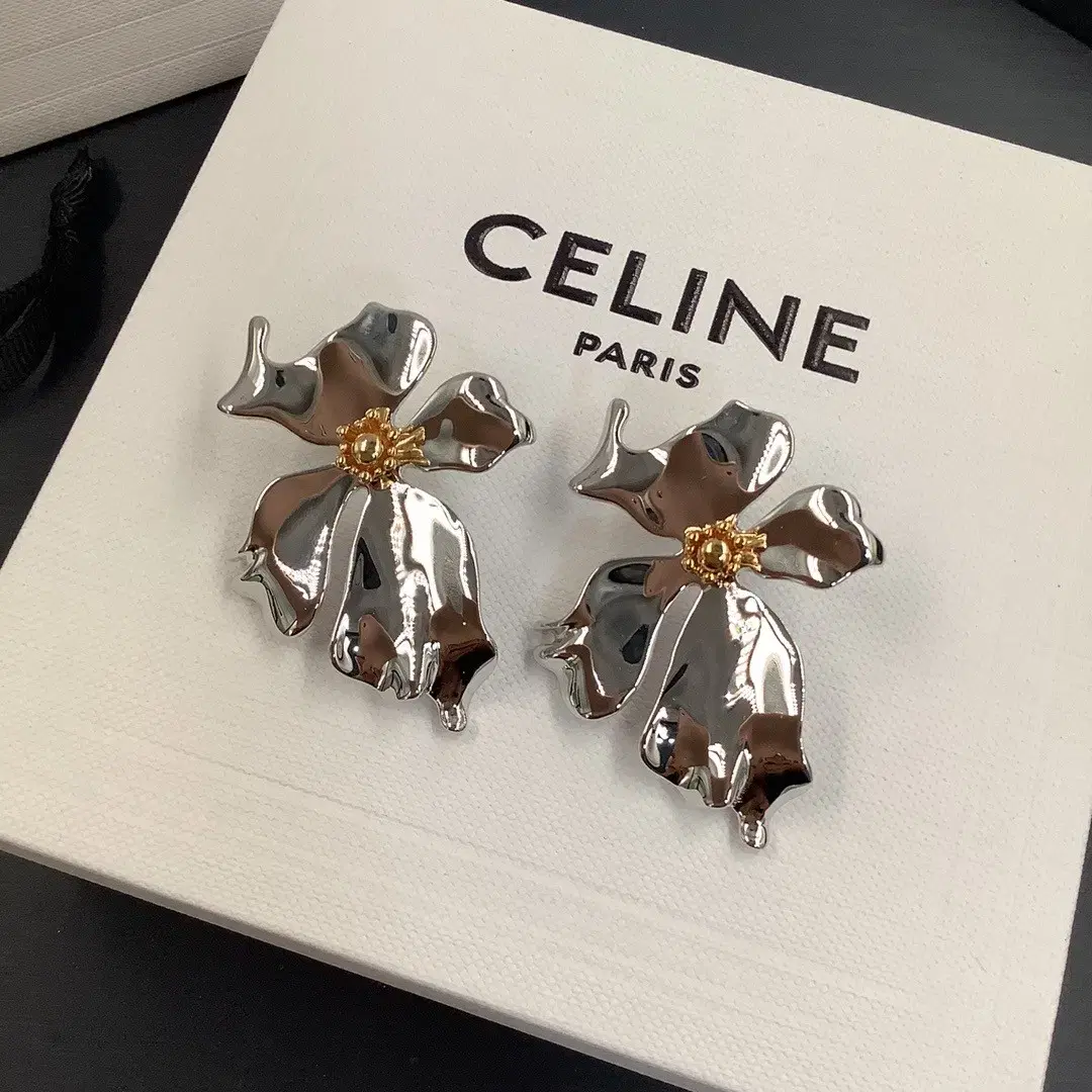 셀린느 Celine 귀걸이