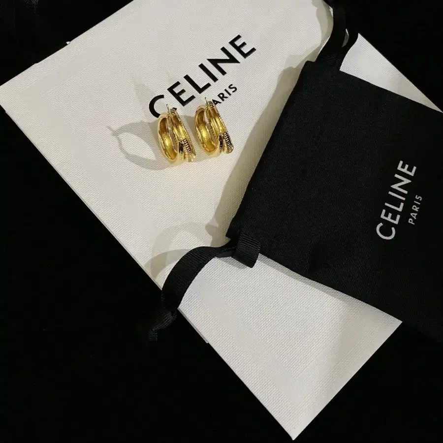 셀린느 Celine 귀걸이