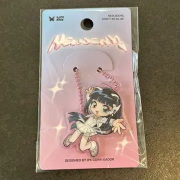 [NewJeans HANNI] 아크릴 키링