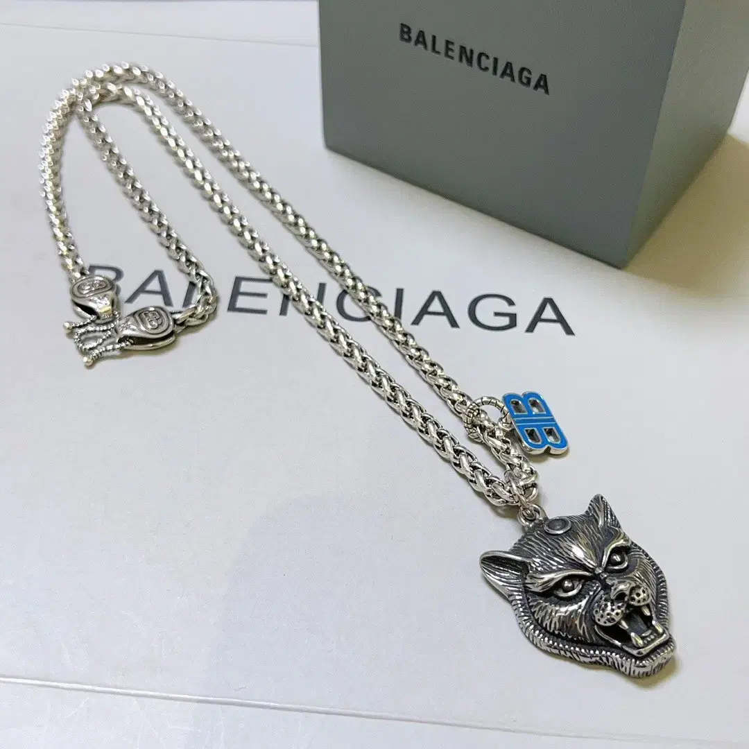 발렌시아가 Balenciaga 목걸이