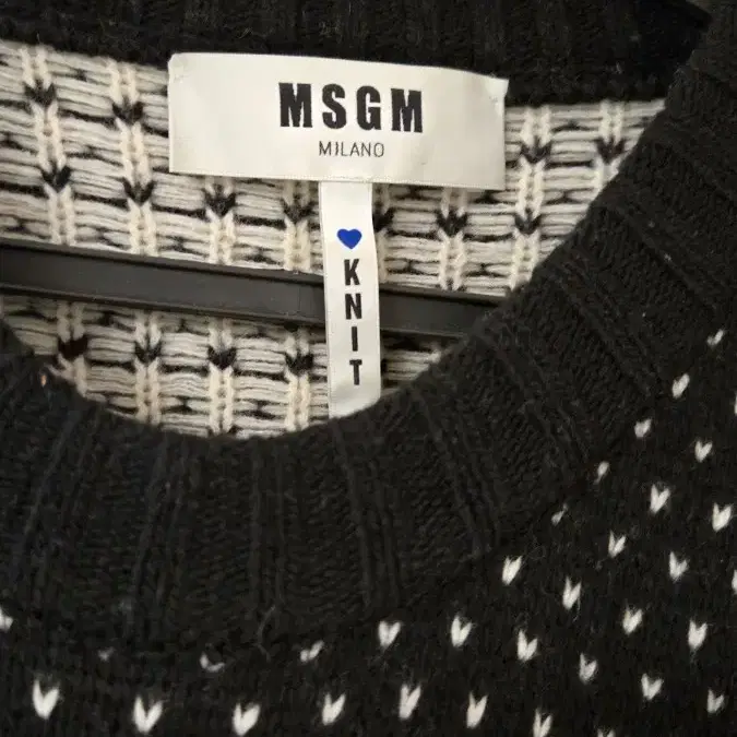 MSGM 오버사이즈 원피스 스웨터