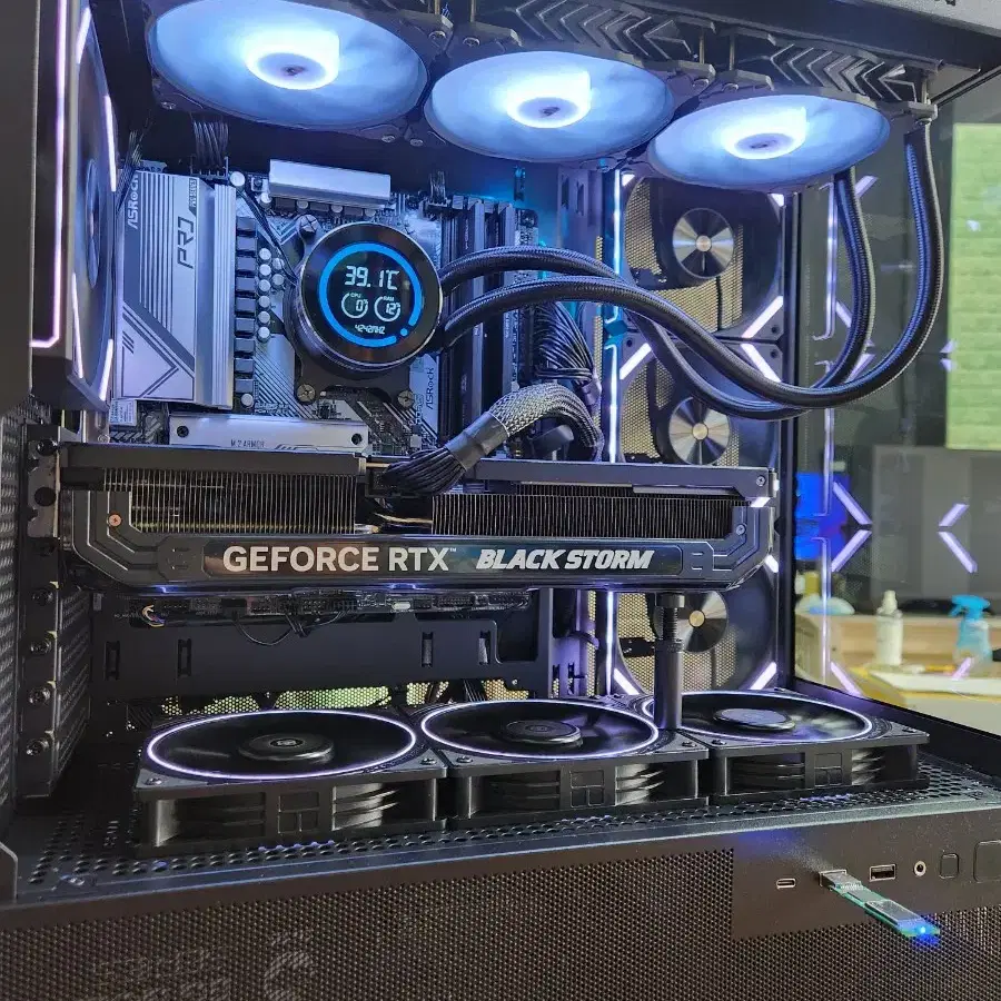 블랙간지 게이밍 컴퓨터 9800X3D RTX4080SUPER PC