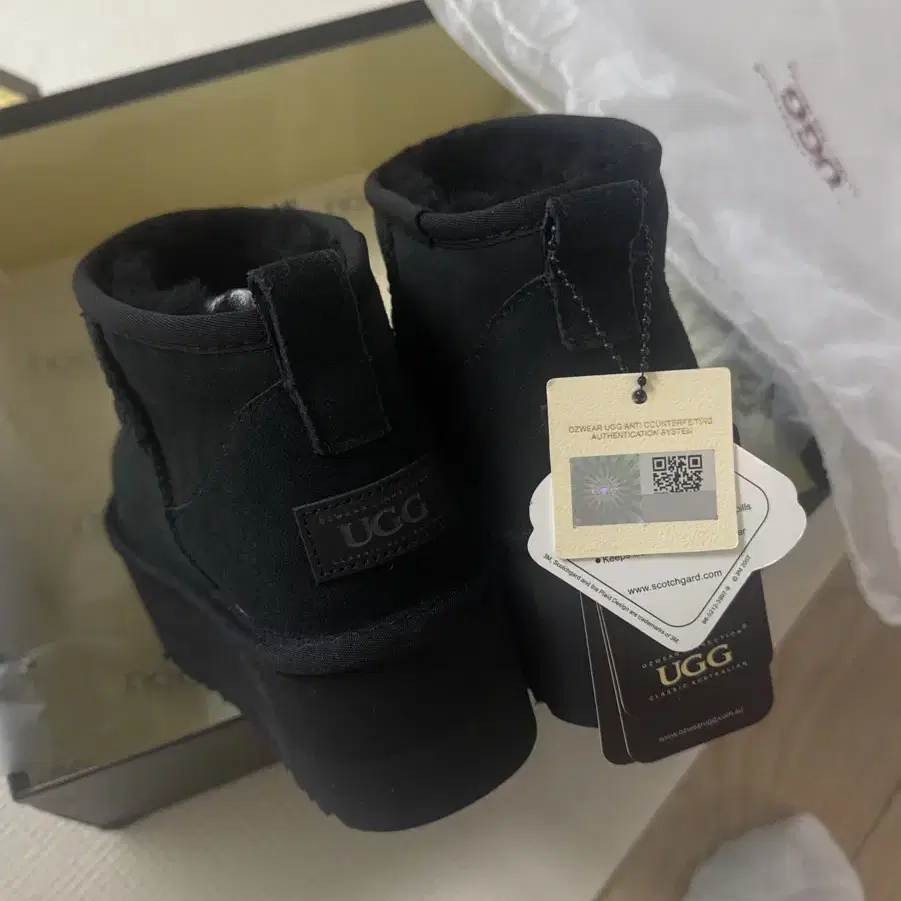 UGG 어그부츠 클래식 플랫폼 울트라미니 5cm 호주 오즈웨어