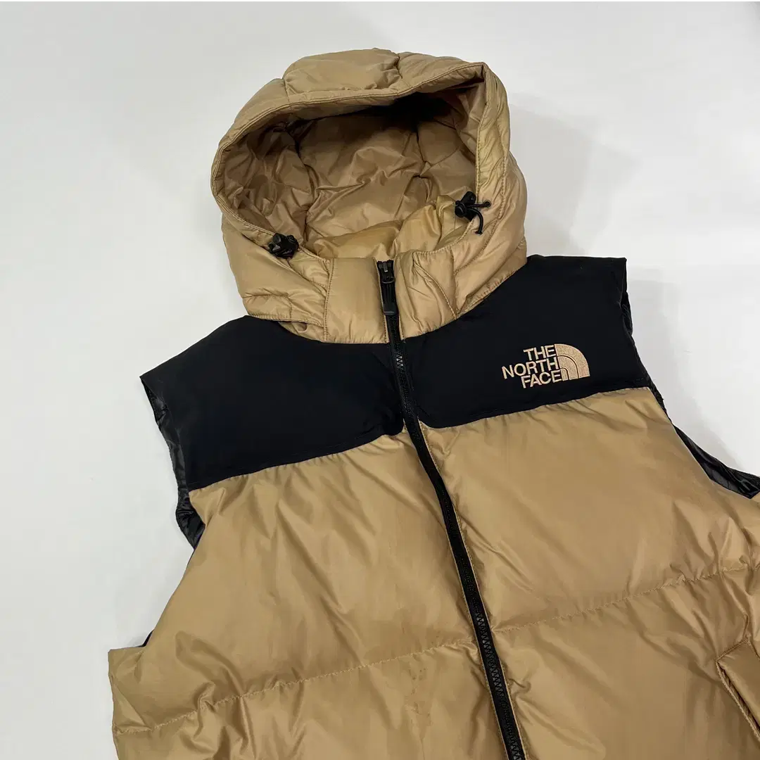 [NORTH FACE] 더 노스페이스 화이트라벨 눕시 패딩조끼