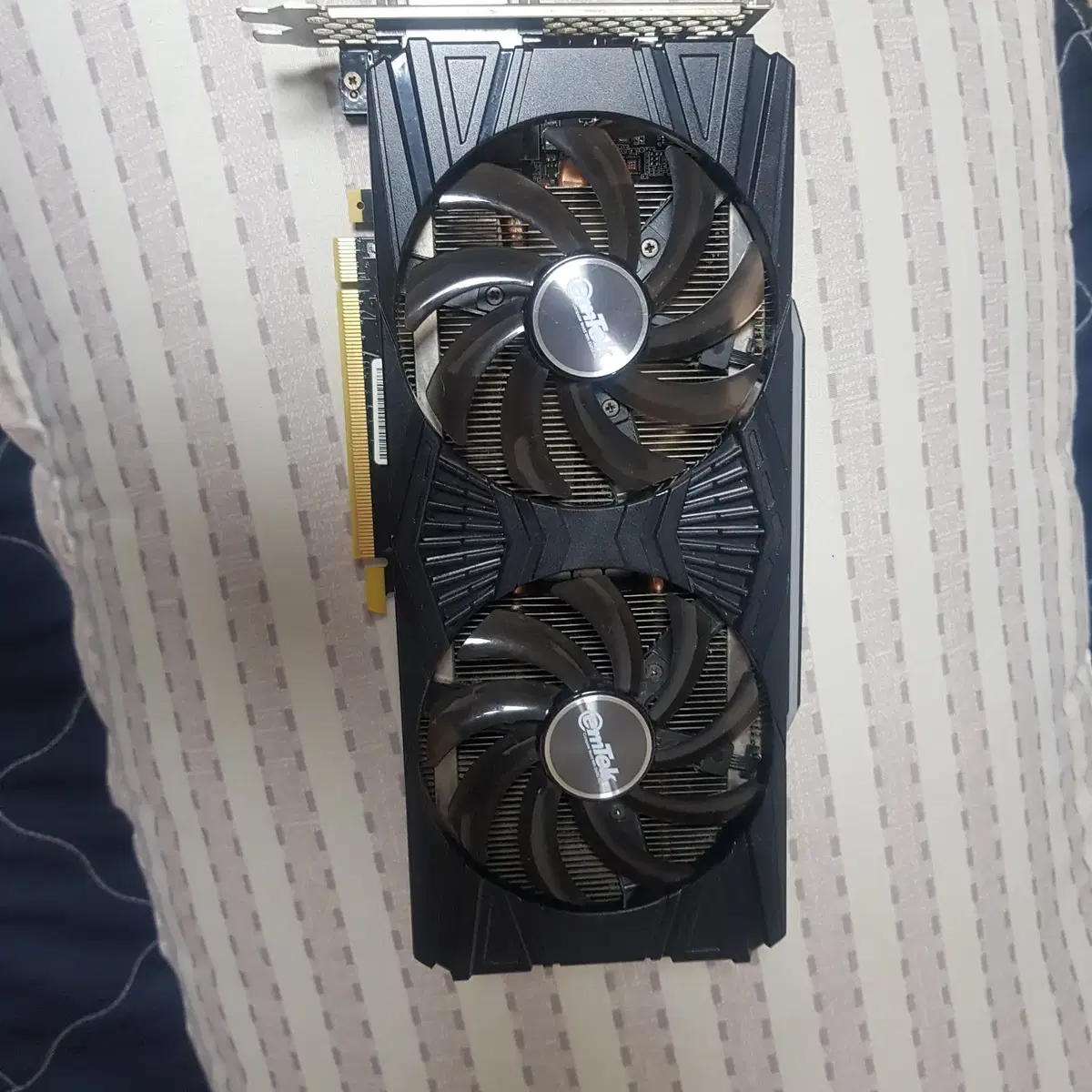 이엠텍 지포스 RTX 2060 STORM X DUAL OC D6 6GB