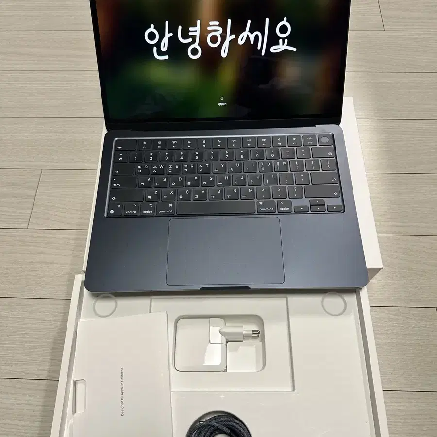 맥북 에어 m2 13인치 8gb 256ssd 미드나이트