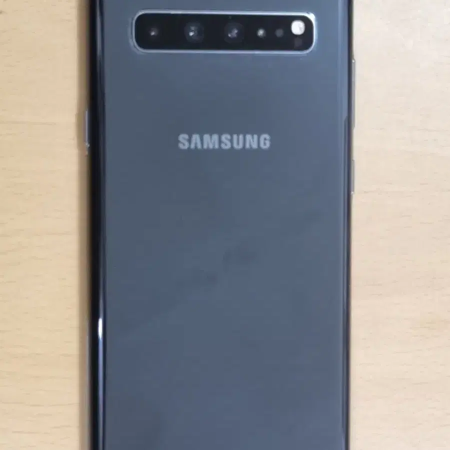 액정파손 갤럭시s105g s10 256기가