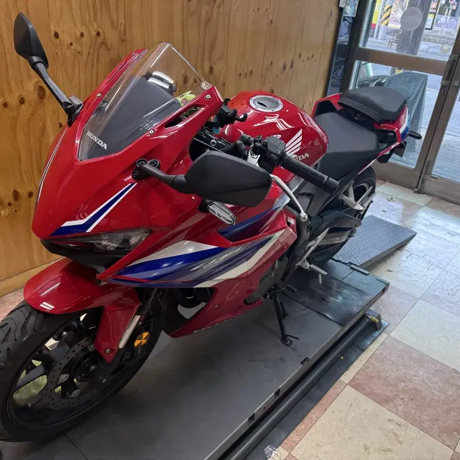 24년식 혼다CBR500R 레드 판매합니다