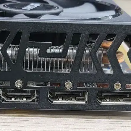 [부품용,고장] RADEON RX6600 그래픽카드 팝니다.