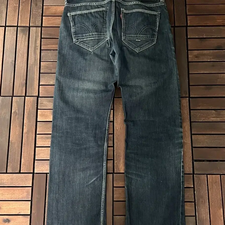 Levis 리바이스 514 흑청 데님 팬츠