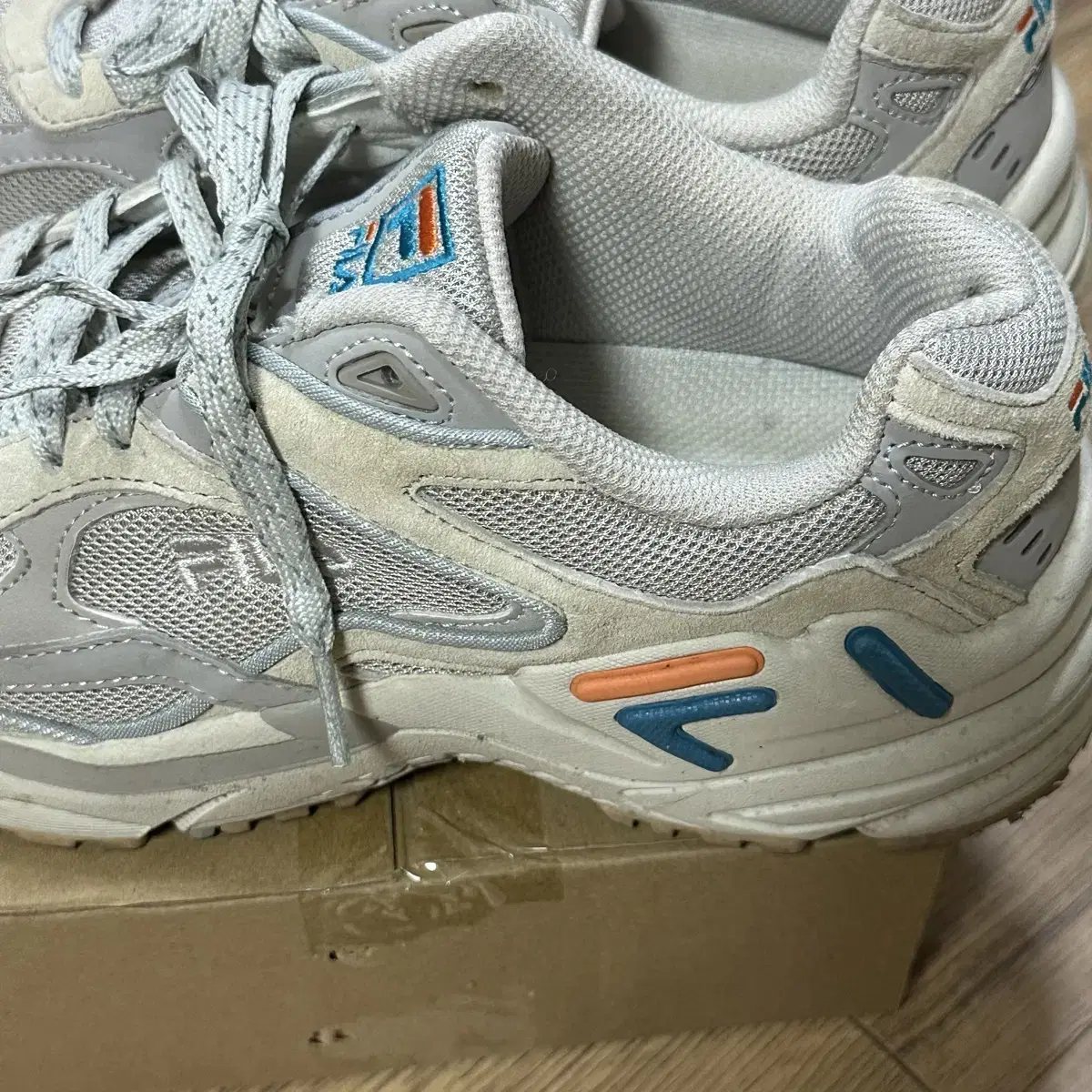 FILA 휠라 캐터펄트 운동화