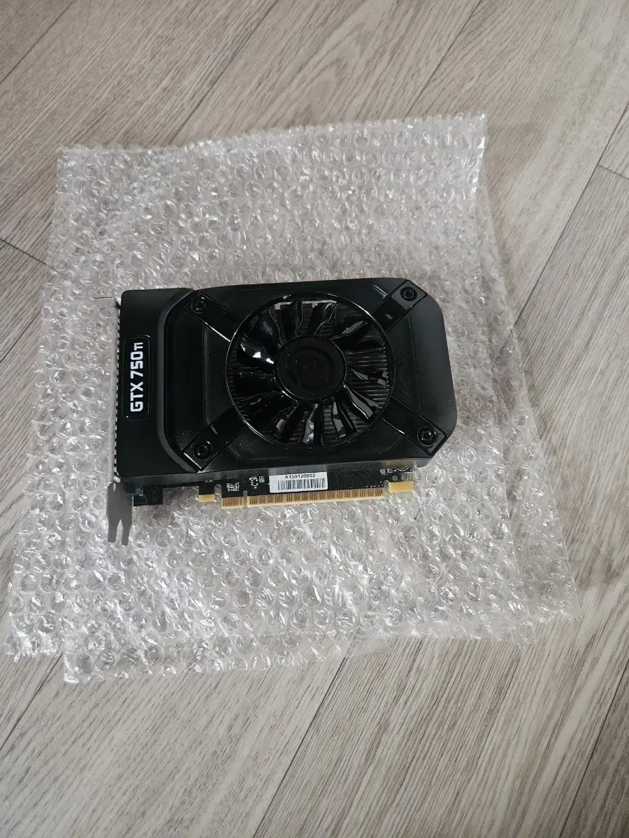 이엠텍 GTX750ti  팝니다