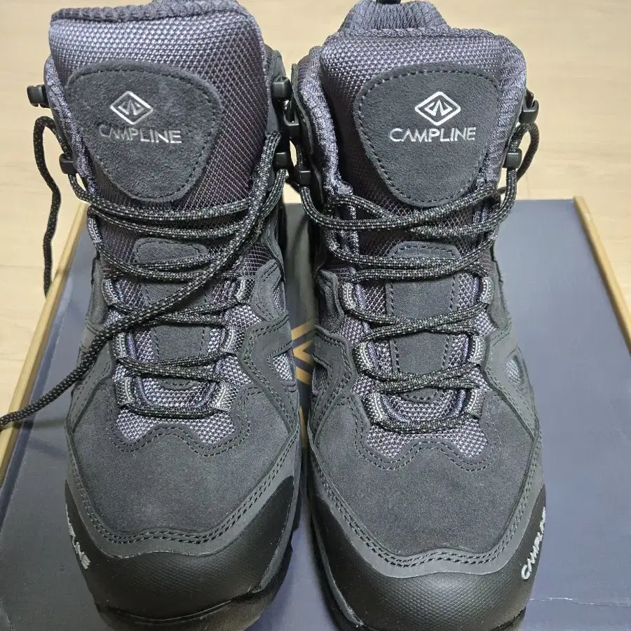 CAMPLINE SANTIAGO GORE-TEX 등산화