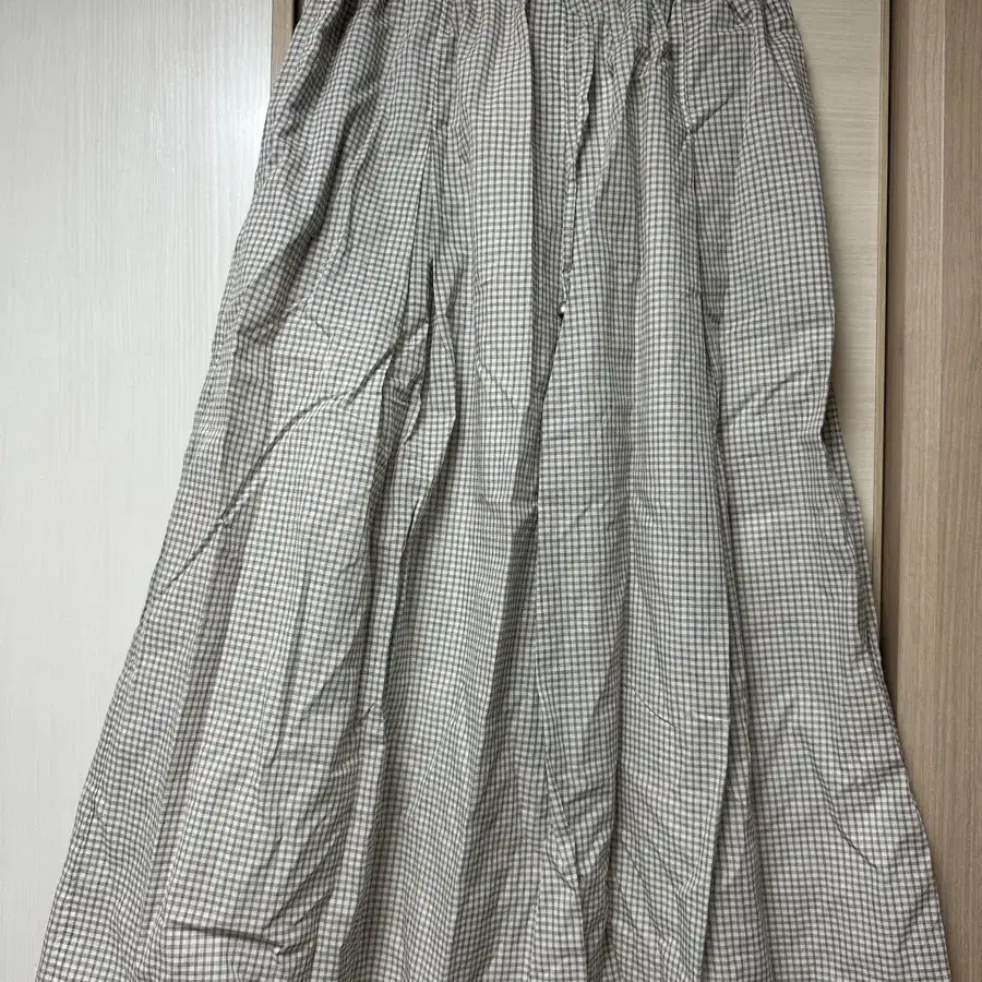 아뜰리에러브송 autumn check skirt