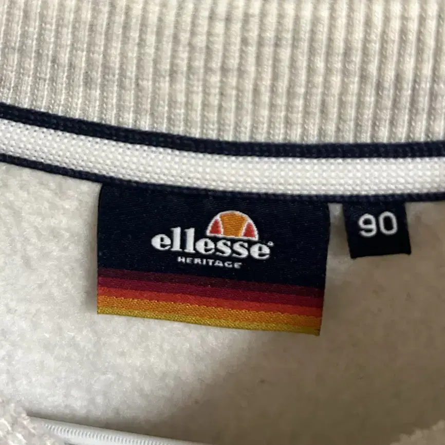 Ellesse 엘레세 기모 맨투맨