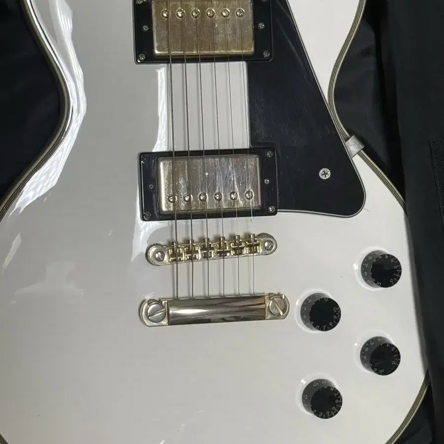 에피폰 레스폴 커스텀 라이트 알파인화이트 Epiphone les paul