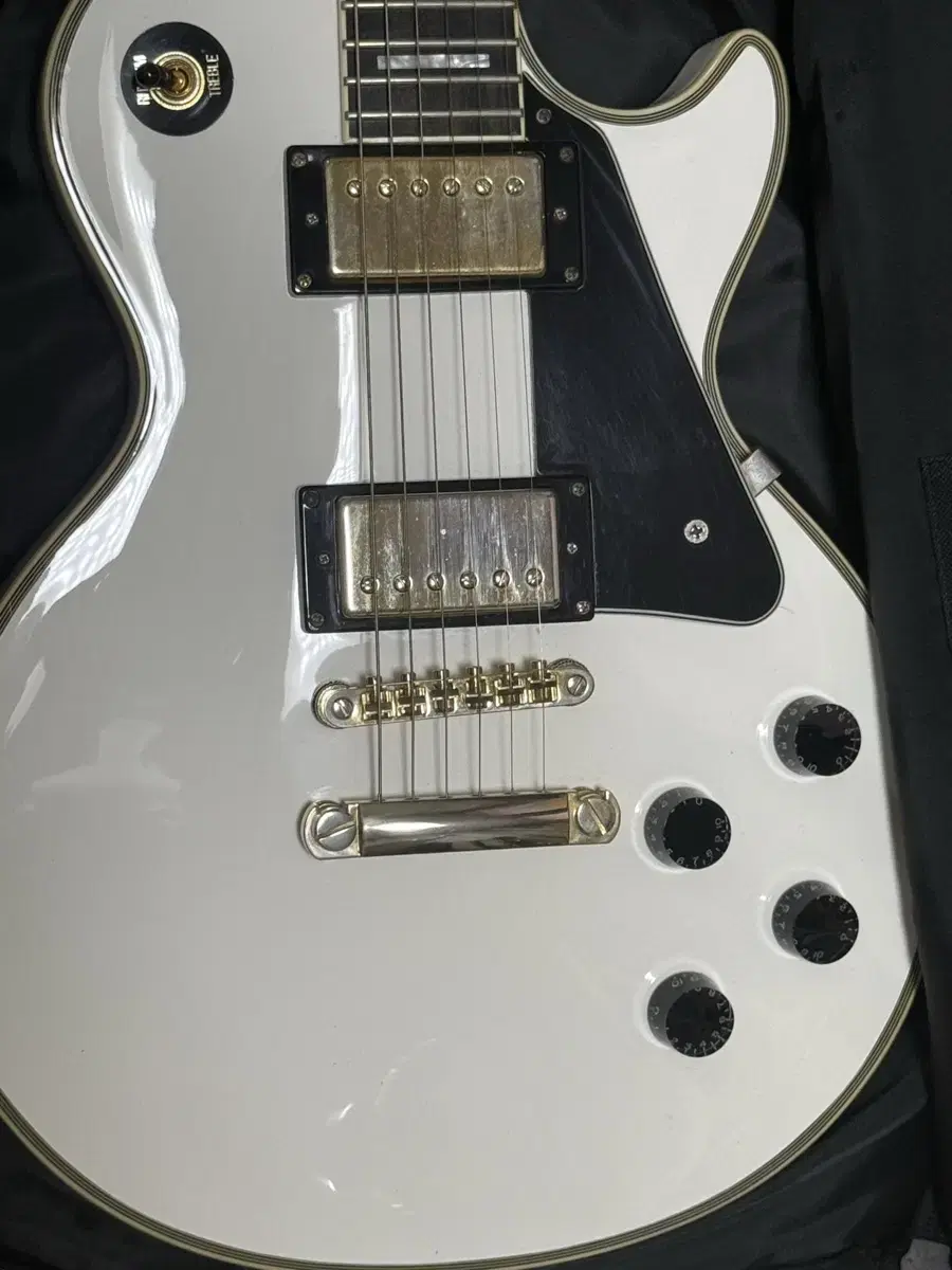 에피폰 레스폴 커스텀 라이트 알파인화이트 Epiphone les paul