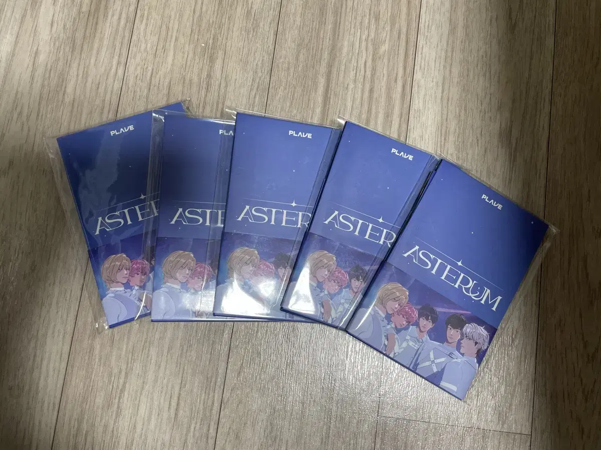 플레이브 미개봉 앨범 ASTERUM 기다릴게