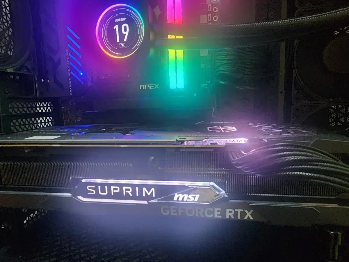 msi rtx4090 suprim x 그래픽카드