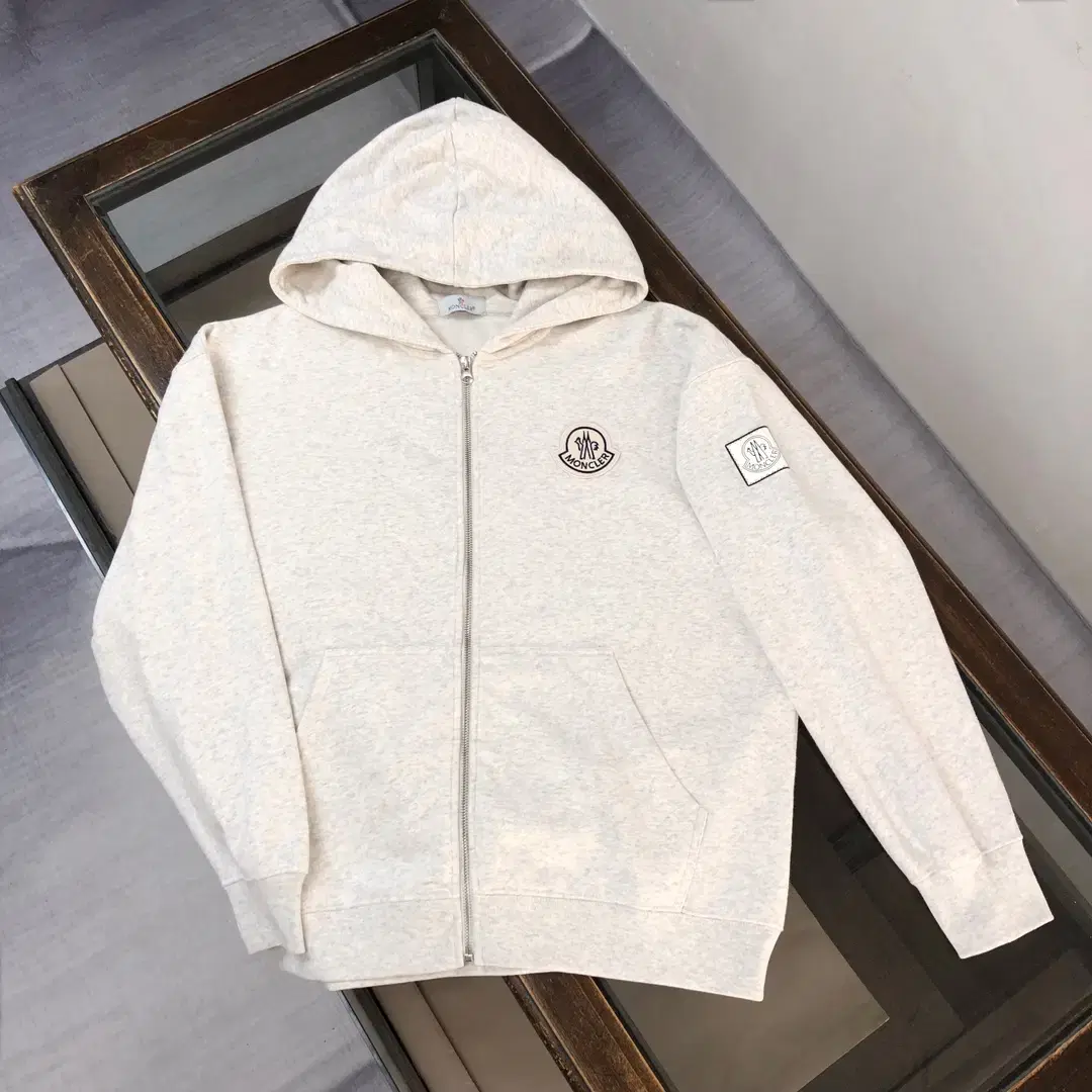 몽클레어 몽클레르 MONCLER 후드집업후드