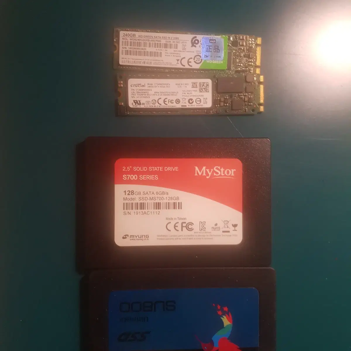 m.2 ssd 250gb 2개, ssd120gb 2개