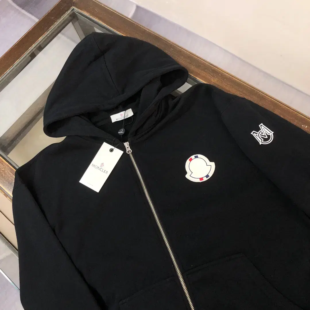 몽클레어 몽클레르 MONCLER 로고 후드집업후드 블랙