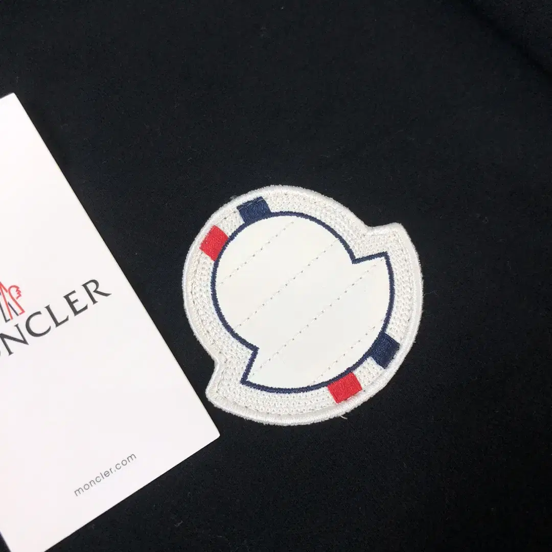 몽클레어 몽클레르 MONCLER 로고 후드집업후드 블랙