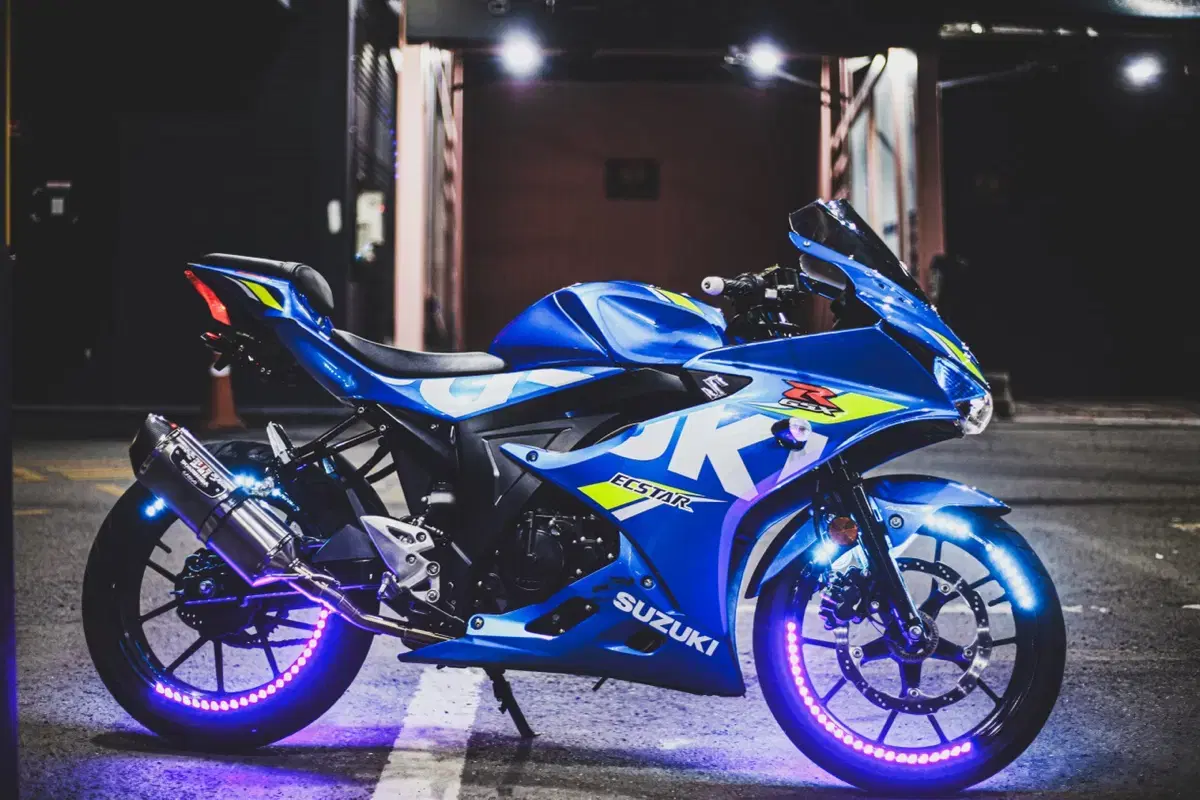 스즈키 gsx-r gsxr 125 19년식 묻따 급처 싸게팝니다