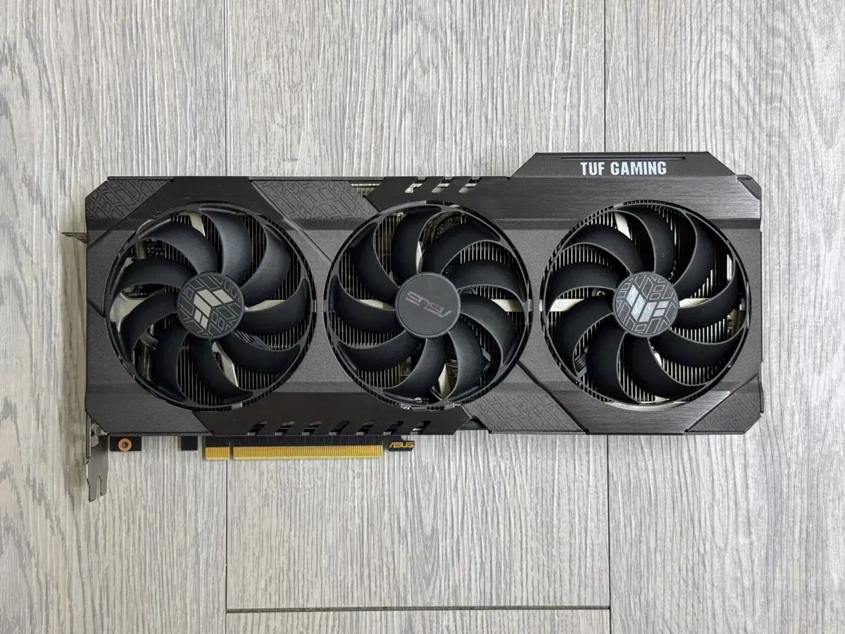 ASUS TUF Gaming 지포스 RTX 3070 Ti 리퍼 최상급