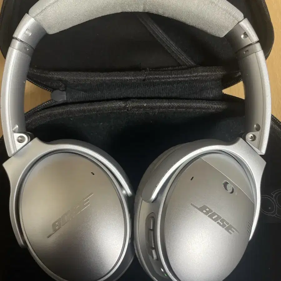 보스 qc35 실버 판매합니다