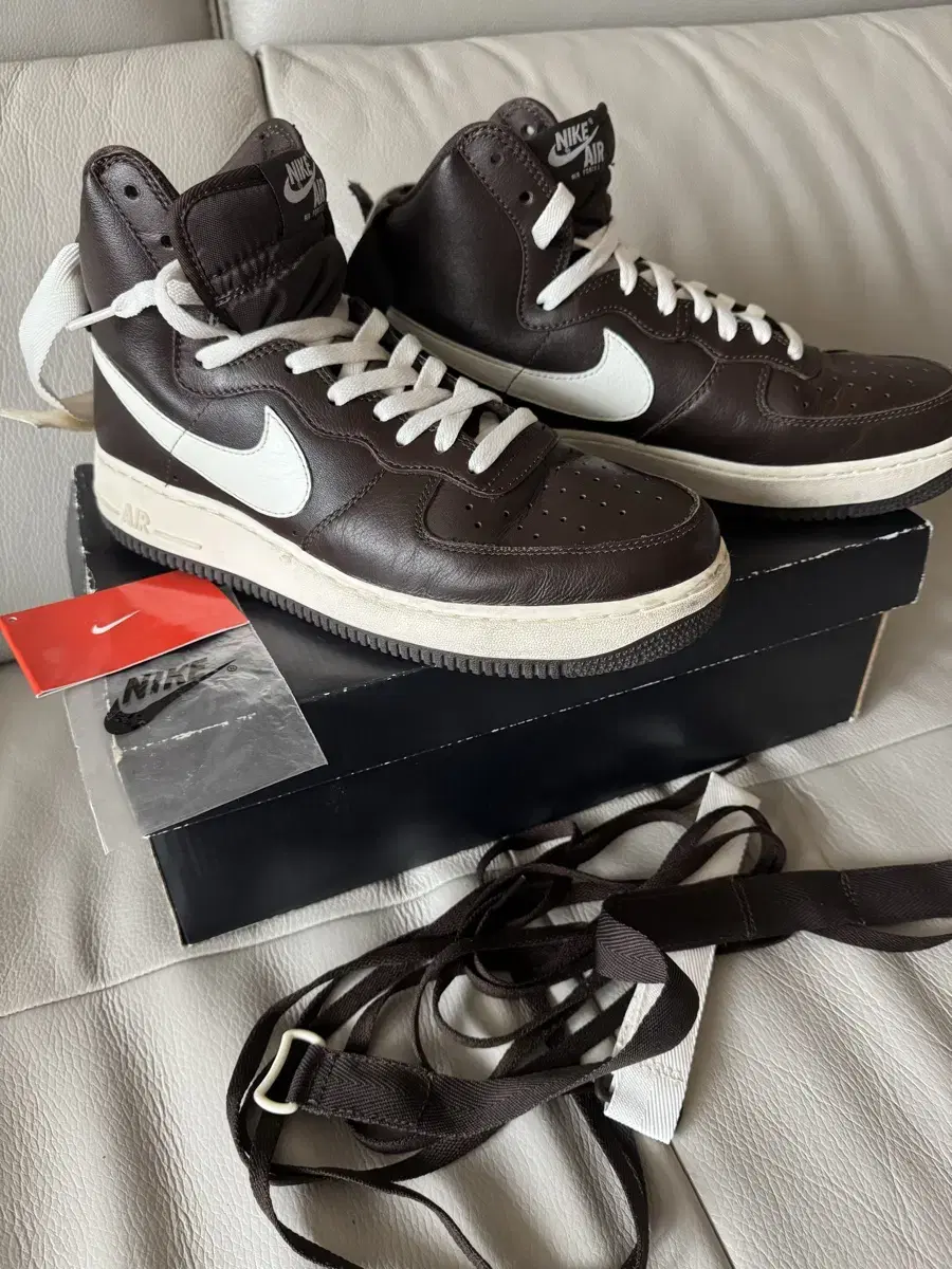 Air Force 1 High Brown