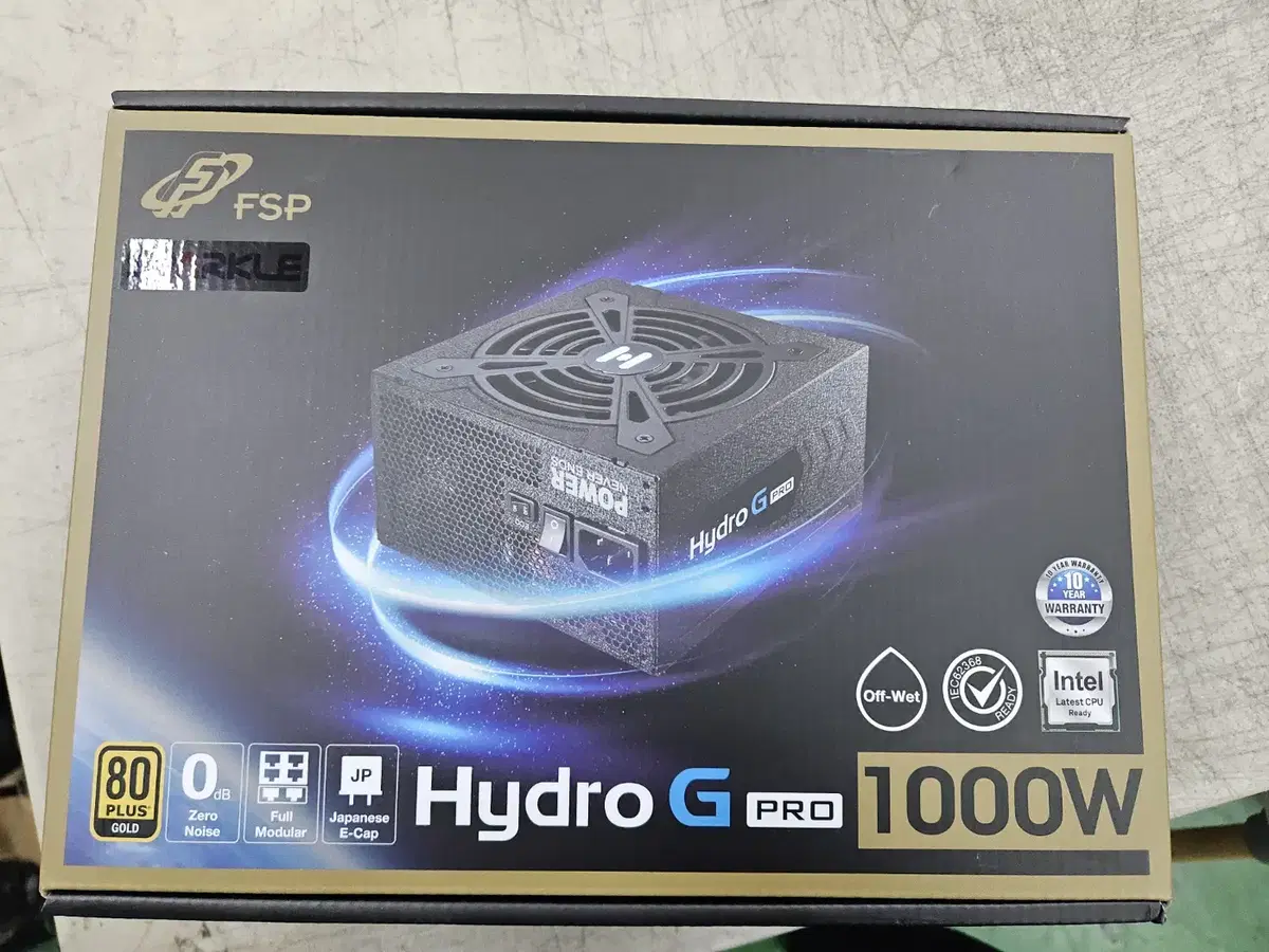 FSP Hydro G 1000W 풀모듈러 판매합니다.