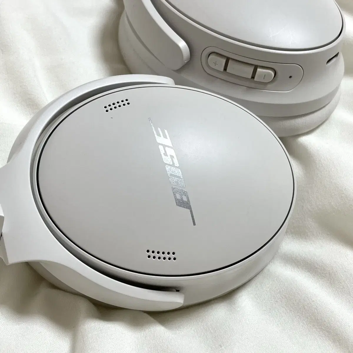 bose qc45 헤드셋 (하자 없이 깨끗)