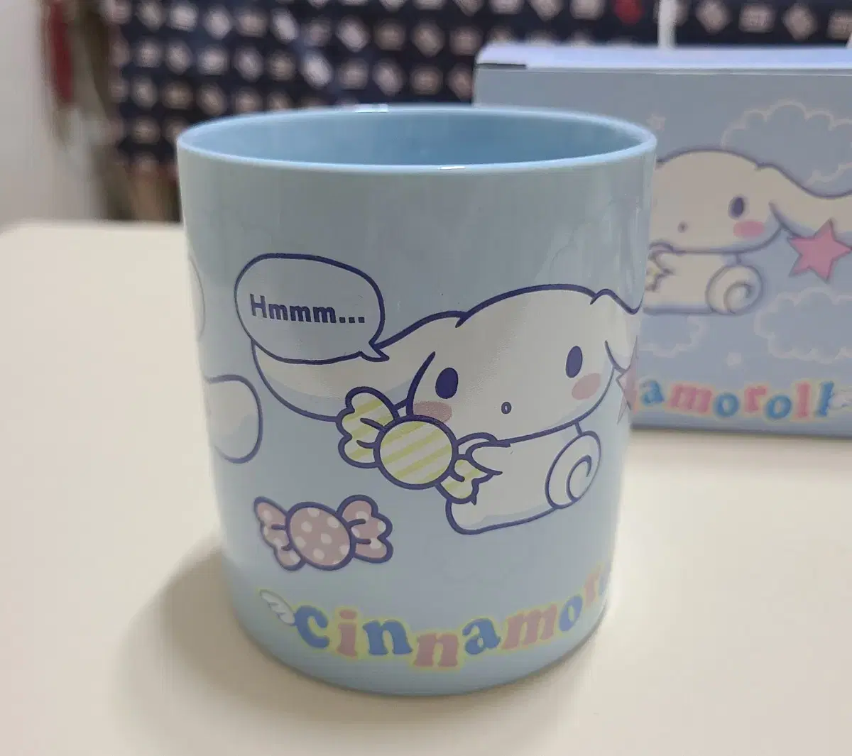 (boxed) Genuine limited edition sealed Cinnamon Roll Mug