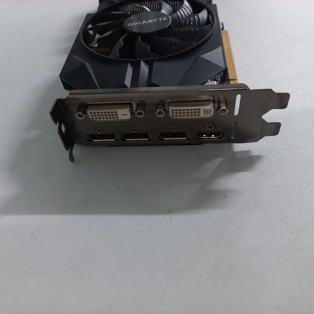 기가바이트 GTX960 D5 4GB 윈드포스