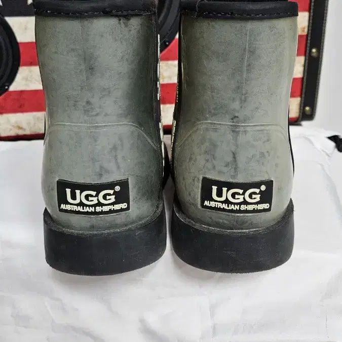 어그(UGG)클래식 EU37